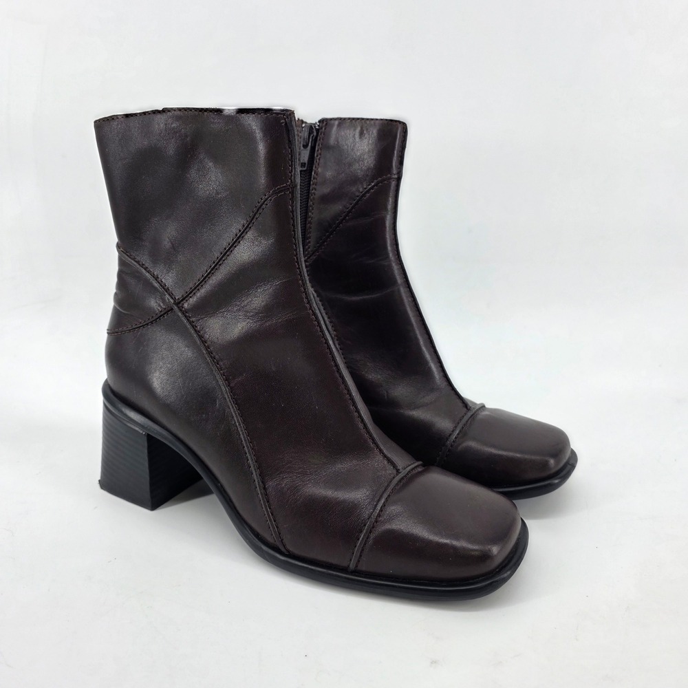 Clarks Brown Leather Square Toe Block Heel Ankle Boots Size 5.5
